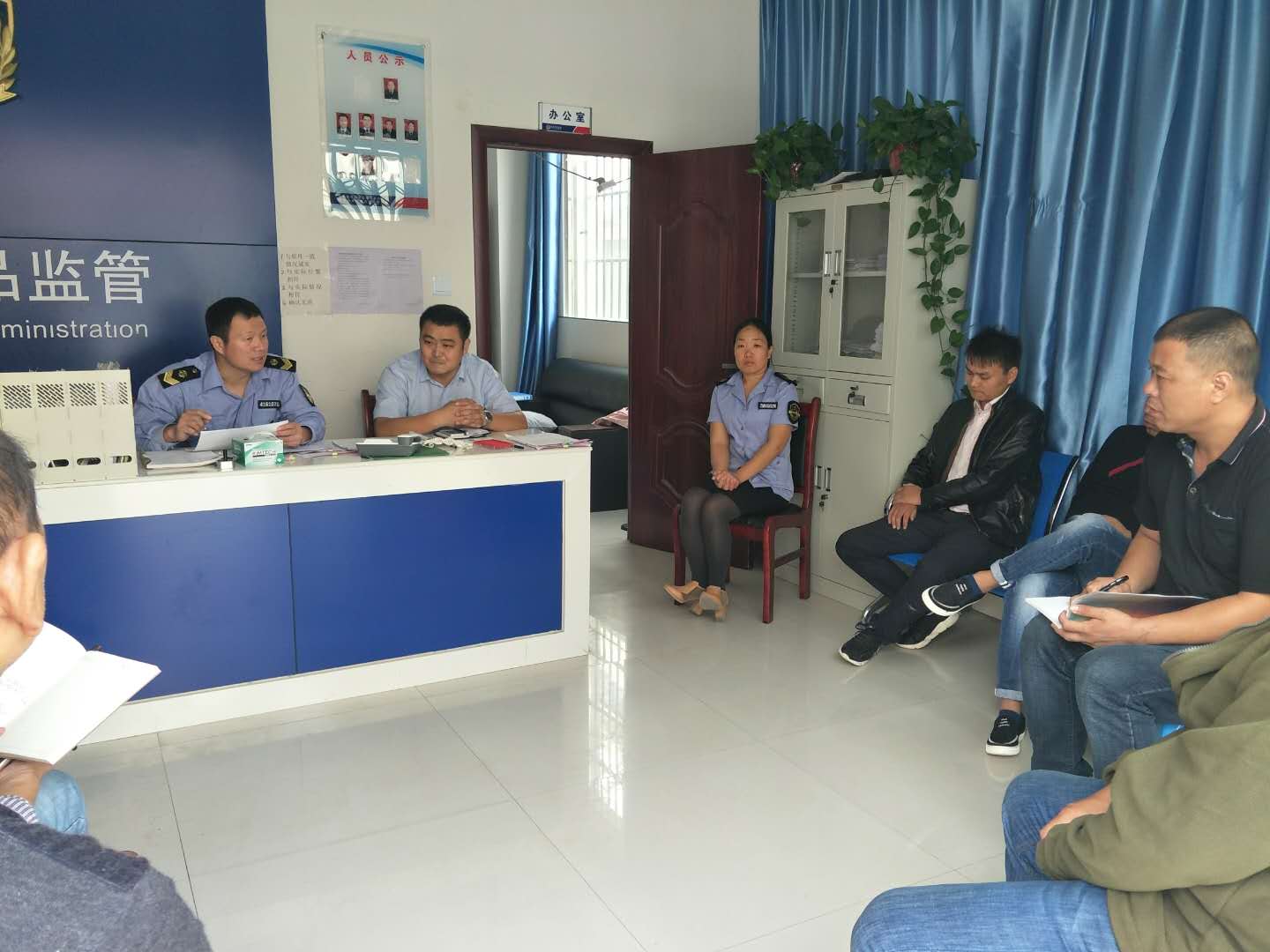 学校食堂会议 (5).jpg